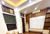 Bán căn hộ tập thể khu quân đội Hoàng Quốc Việt 70m2 giá 2,68tỷ